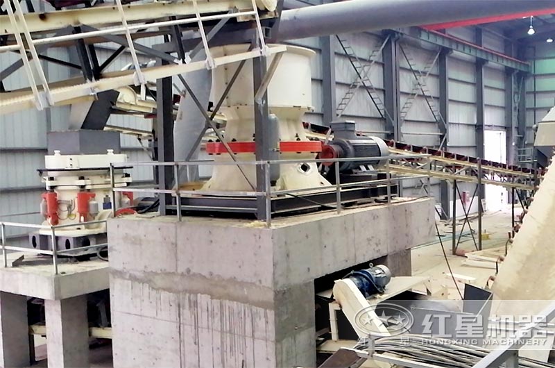 圓錐破碎機現場 圓錐破碎機現場