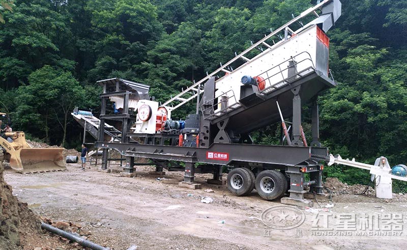 移動式時產200噸人工砂石設備現場 移動式時產200噸人工砂石設備現場