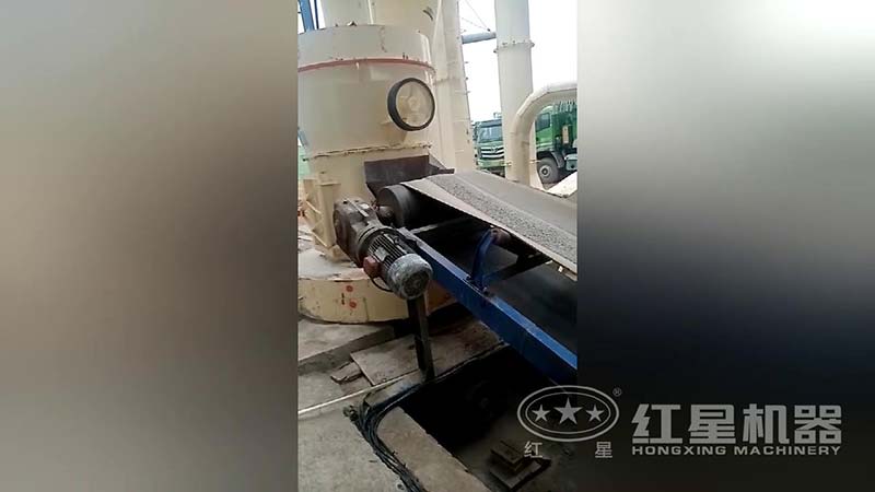 環(huán)保雷蒙磨粉機(jī) 環(huán)保雷蒙磨粉機(jī)