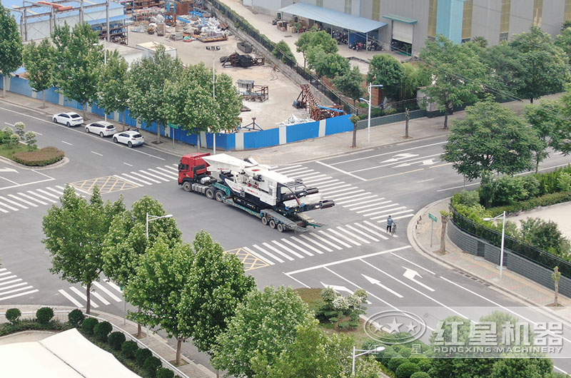 全移動圓錐式破碎機 全移動圓錐式破碎機