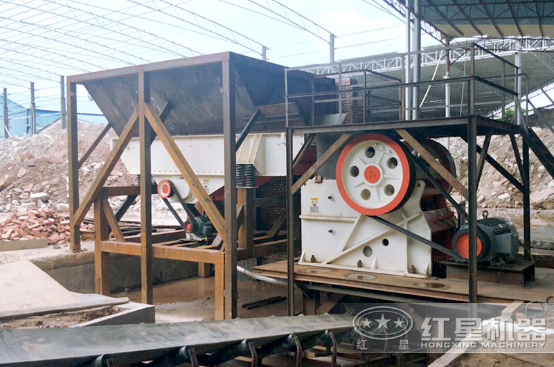 廣東912顎式破碎機(jī)現(xiàn)場 廣東912顎式破碎機(jī)現(xiàn)場