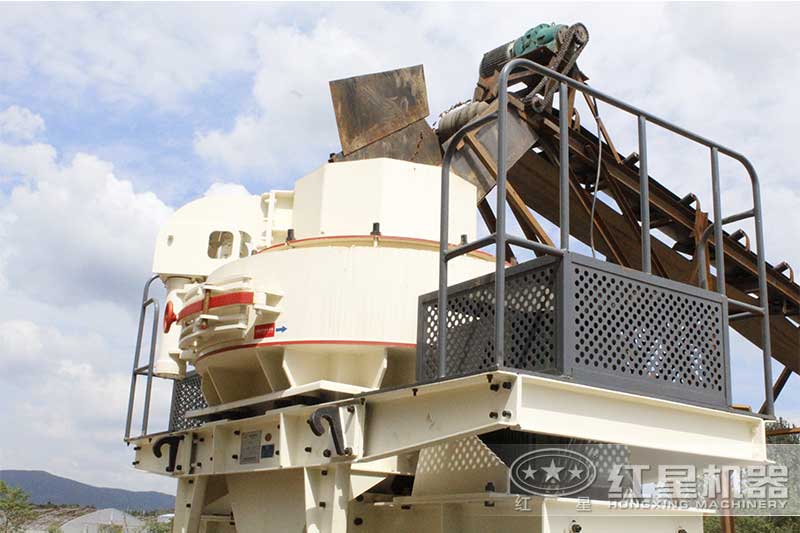 VSI制砂機(jī)安裝現(xiàn)場(chǎng) VSI制砂機(jī)安裝現(xiàn)場(chǎng)