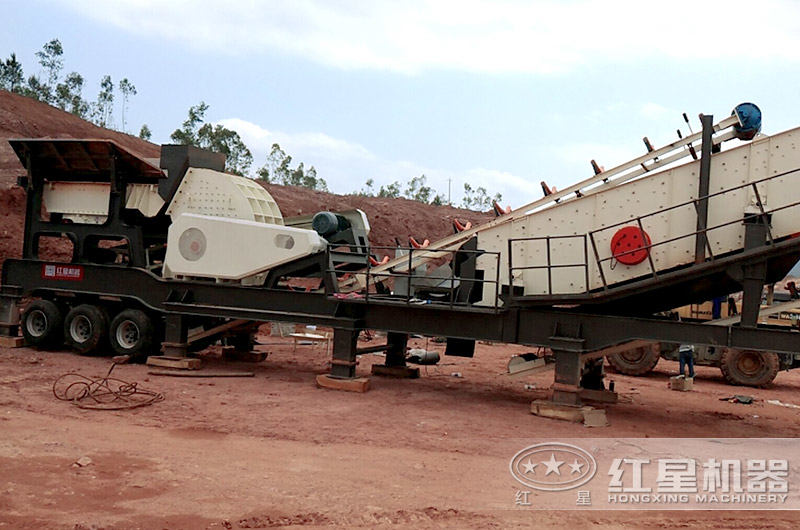 移動破碎機單機作業 移動破碎機單機作業