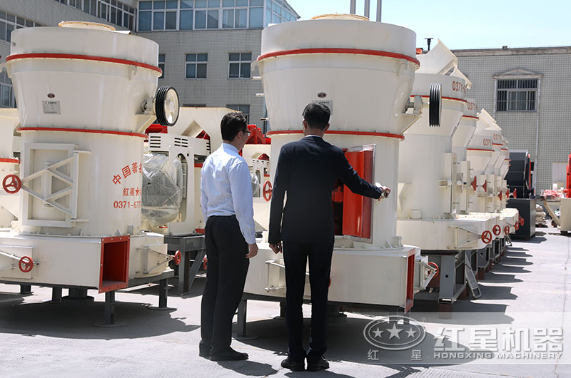 雷蒙磨粉機現貨 雷蒙磨粉機現貨