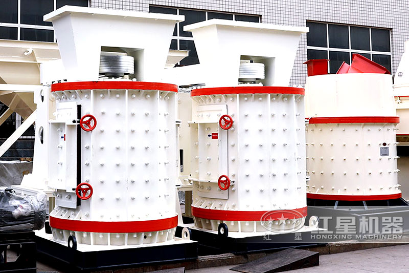 小型復(fù)合式破碎機(jī) 小型復(fù)合式破碎機(jī)