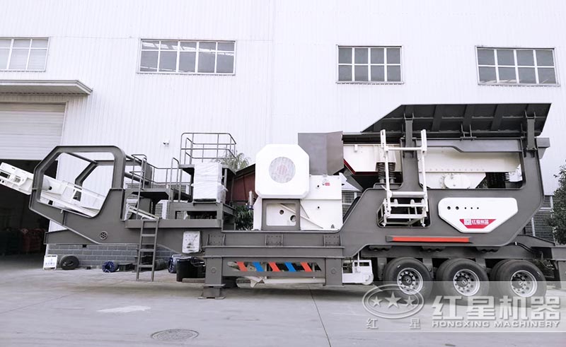 時產300噸石灰石移動式破碎站廠區(qū)圖 時產300噸石灰石移動式破碎站廠區(qū)圖