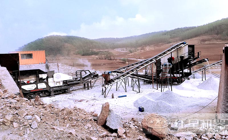 兩臺移動破組成的時產300噸石灰石移動式生產線 兩臺移動破組成的時產300噸石灰石移動式生產線