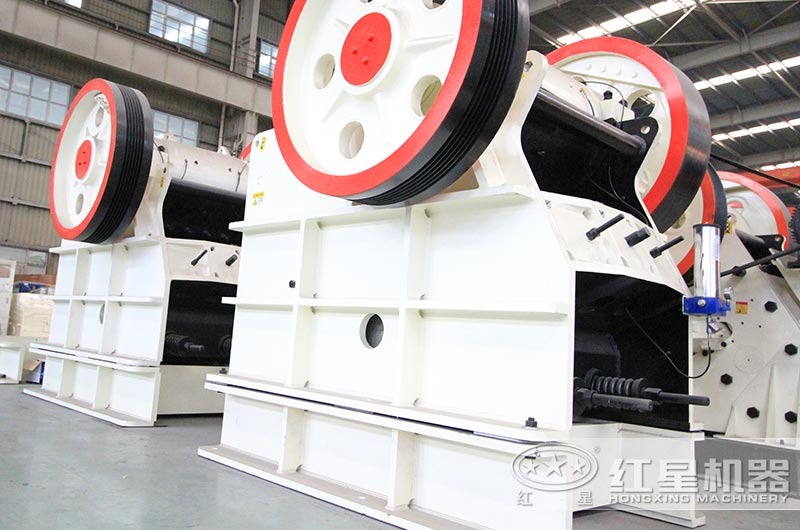 顎式破碎機 顎式破碎機