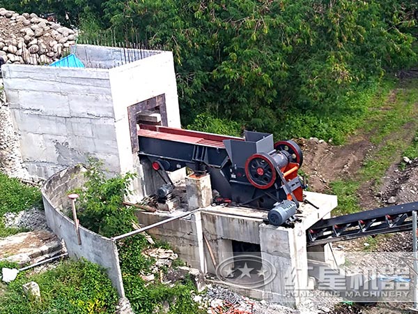 粗碎機工作現場