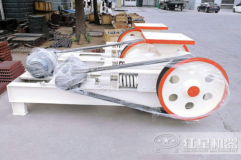 對輥式破碎機廠區(qū)實拍圖 對輥式破碎機廠區(qū)實拍圖