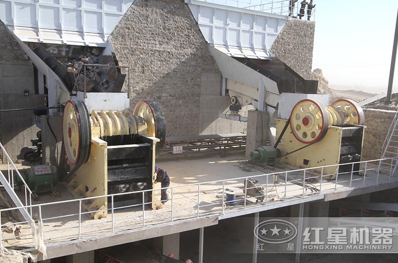 鄂破生產(chǎn)現(xiàn)場 鄂破生產(chǎn)現(xiàn)場