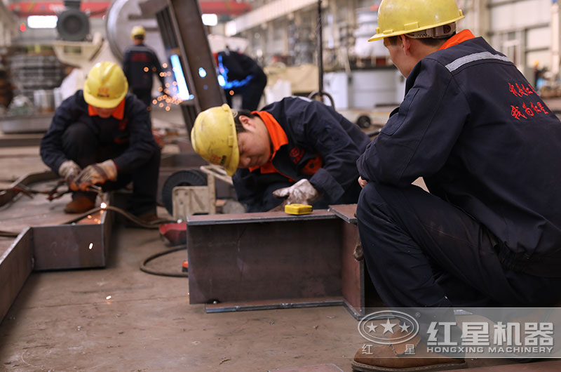 紅星機器每一個配件也認真對待 紅星機器每一個配件也認真對待