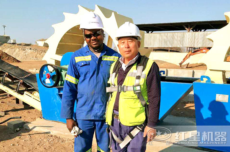 紅星工程師到客戶現(xiàn)場為客戶指導安裝 紅星工程師到客戶現(xiàn)場為客戶指導安裝