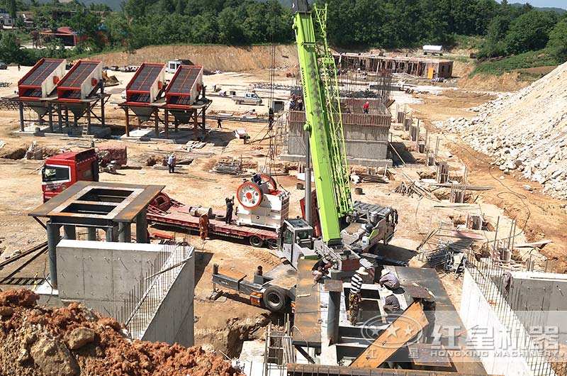 砂石生產(chǎn)線現(xiàn)場 砂石生產(chǎn)線現(xiàn)場