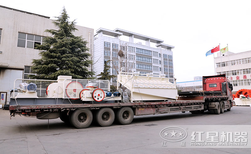 雙齒輥式破碎機發貨 雙齒輥式破碎機發貨