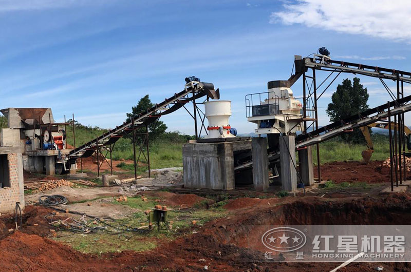 石子加工現場 石子加工現場