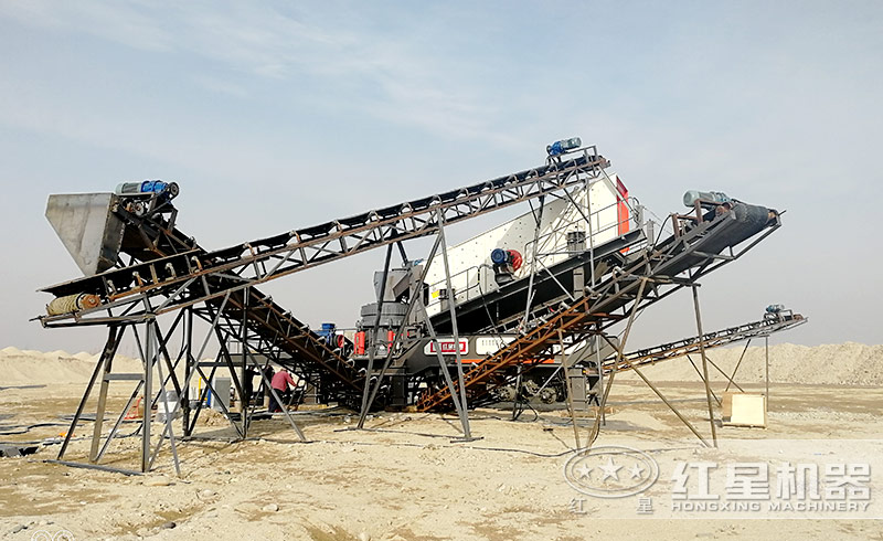 移動破碎站單機作業現場 移動破碎站單機作業現場