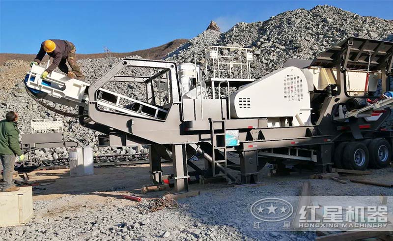 移動破碎機處理建筑垃圾現場 移動破碎機處理建筑垃圾現場