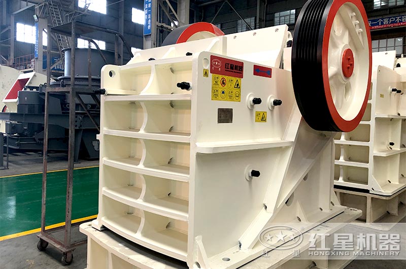 固定顎式破碎機