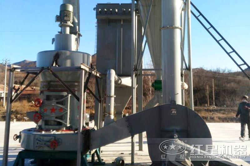 雷蒙磨機現(xiàn)場實拍一