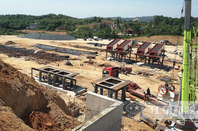 大型砂石生產(chǎn)線基建也是一筆不小的投入 大型砂石生產(chǎn)線基建也是一筆不小的投入