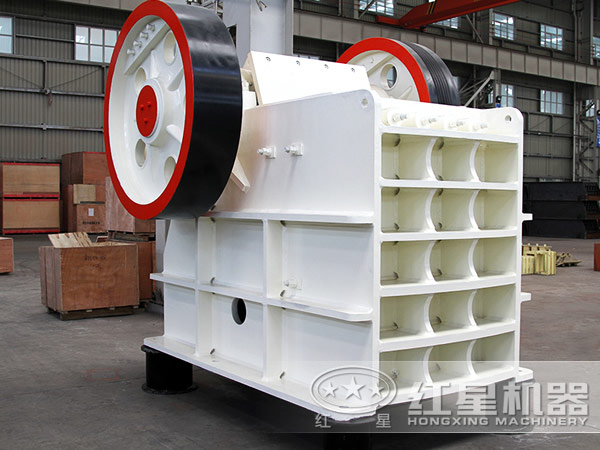 PE顎式破碎機(jī) PE顎式破碎機(jī)