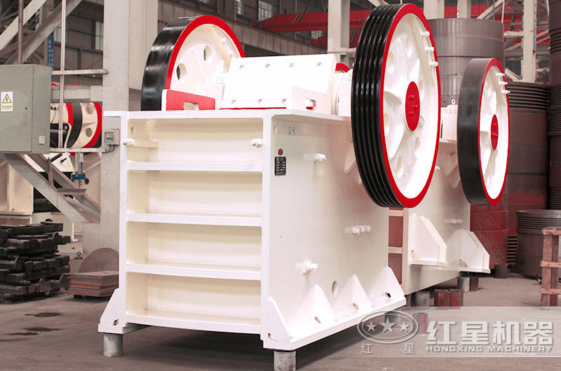 600*900顎式破碎機 600*900顎式破碎機