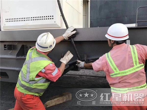 移動破碎站發貨圖 移動破碎站發貨圖