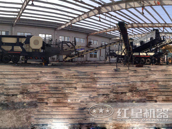 HX輪胎顎破移動破碎站現場作業圖 HX輪胎顎破移動破碎站現場作業圖