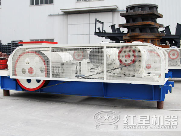 對輥式制砂機(jī) 對輥式制砂機(jī)