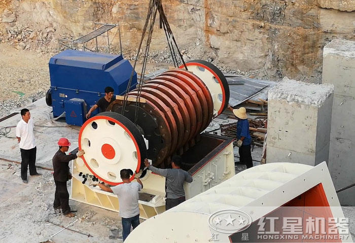安裝重錘破轉子現場