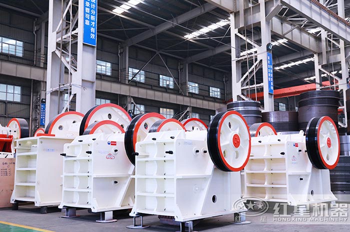 PE-1000×1200型時產400噸的顎式破碎機 PE-1000×1200型時產400噸的顎式破碎機