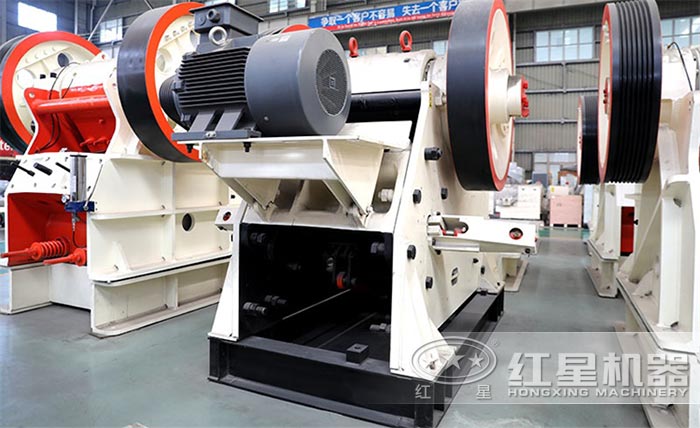 鄂式破碎機 鄂式破碎機