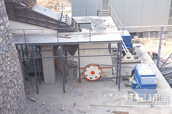 固定式砂石料設備作業(yè)現場 固定式砂石料設備作業(yè)現場