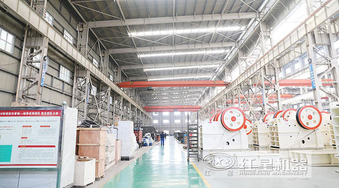 紅星設備生產車間