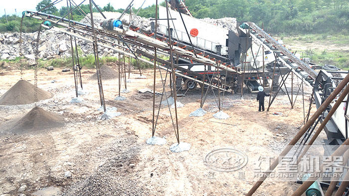 紅星移動制砂機用戶施工現(xiàn)場 紅星移動制砂機用戶施工現(xiàn)場