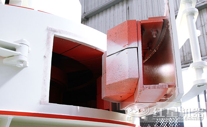 沖擊式打沙機(jī)一側(cè)開門設(shè)計 沖擊式打沙機(jī)一側(cè)開門設(shè)計