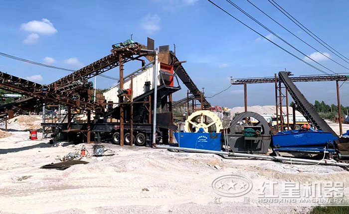 履帶裝置的移動打沙機(jī) 履帶裝置的移動打沙機(jī)