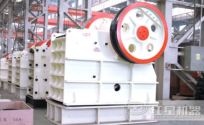 顎式破碎機 顎式破碎機