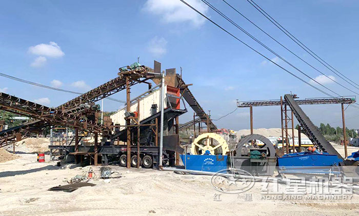 移動制沙施工現(xiàn)場 移動制沙施工現(xiàn)場