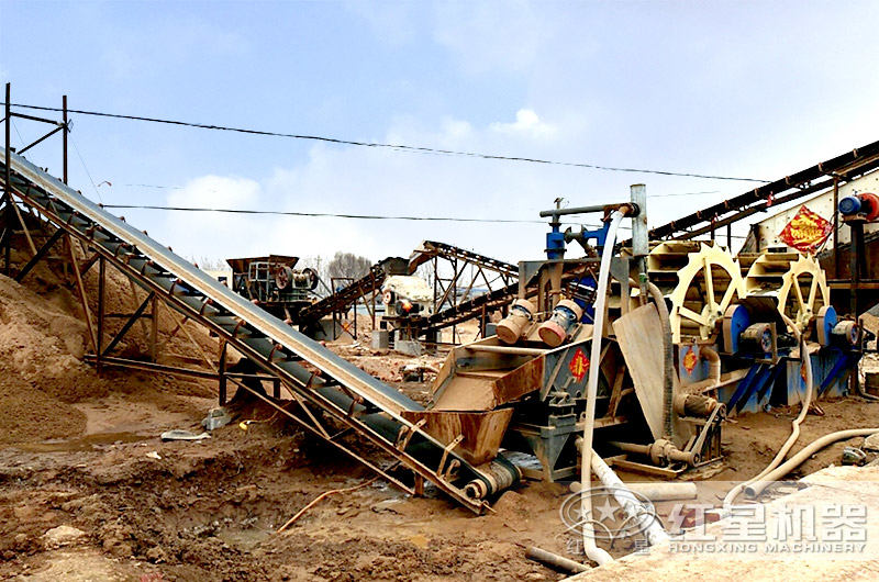 兩臺洗砂機配合工作,產(chǎn)量更大 兩臺洗砂機配合工作,產(chǎn)量更大