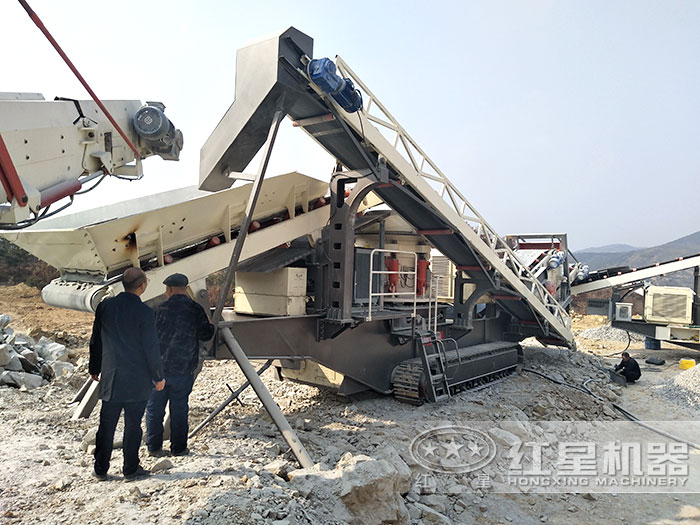 搭載圓錐破碎機(jī) 搭載圓錐破碎機(jī)