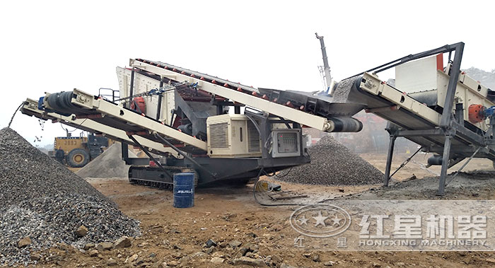 移動破碎機作業(yè)現(xiàn)場 移動破碎機作業(yè)現(xiàn)場