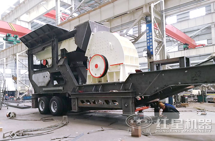 移動(dòng)破碎機(jī)圖