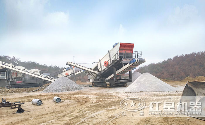 履帶移動制砂機(jī) 履帶移動制砂機(jī)