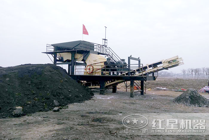 碎煤機(jī)作業(yè)現(xiàn)場