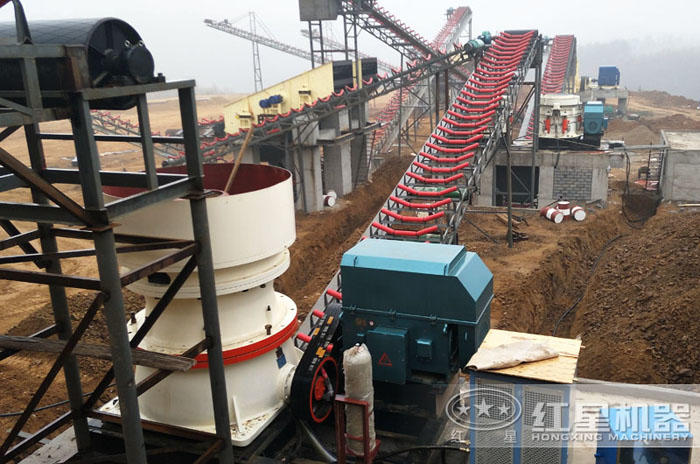 河北邢臺花崗巖人工機制沙生產現場 河北邢臺花崗巖人工機制沙生產現場