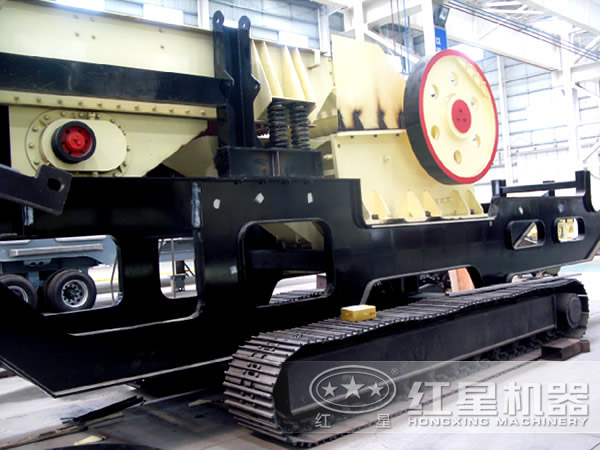 采石場(chǎng)移動(dòng)破碎站